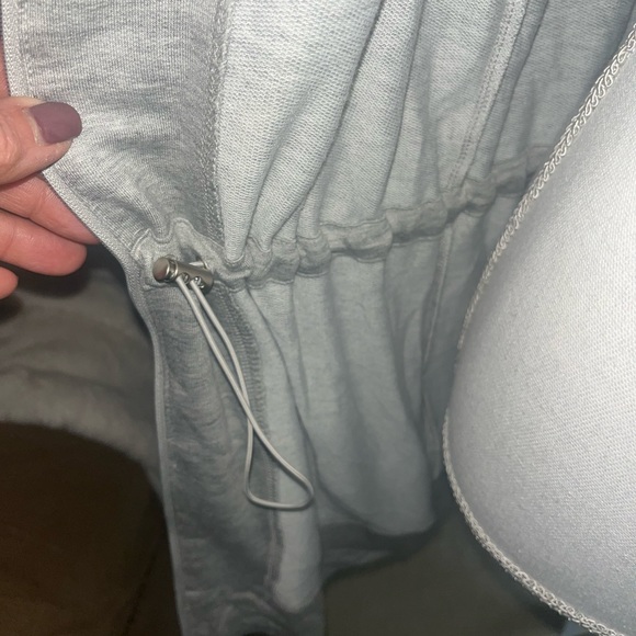 Yogalicious Sleeveless Jacket size lg - Picture 6 of 7